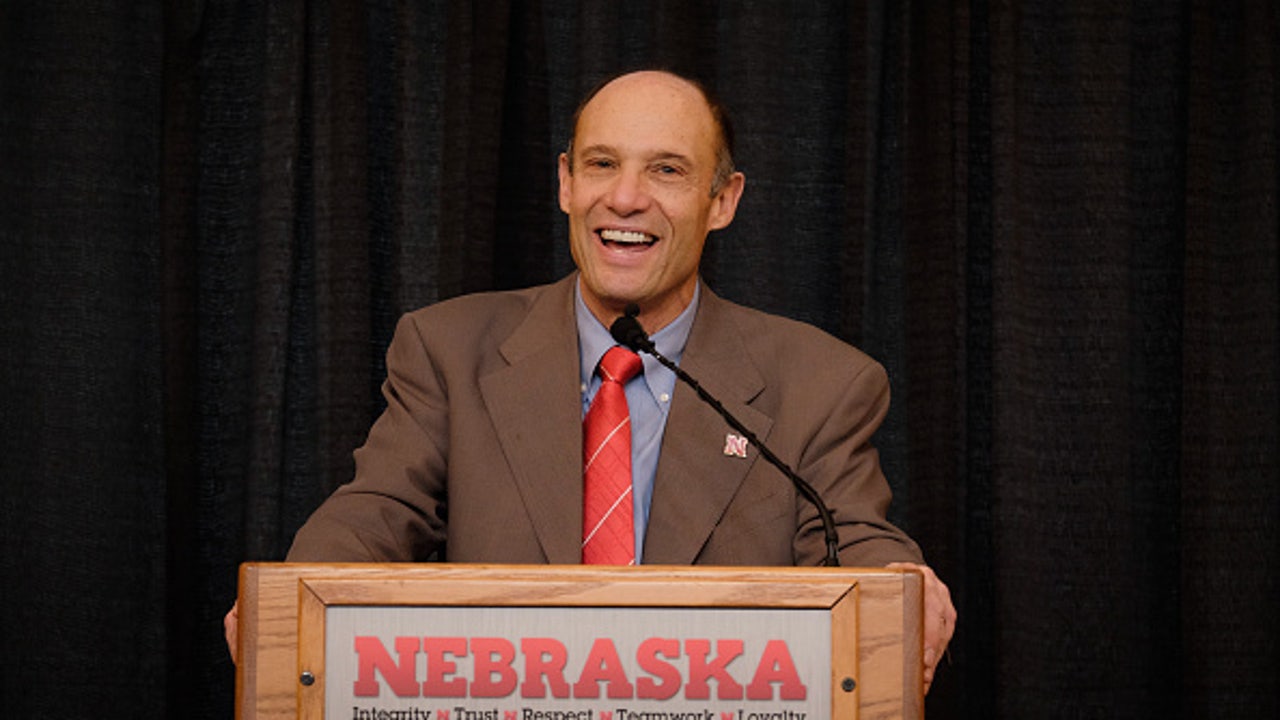Can Mike Riley make Nebraska football great again?